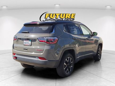 Used 2021 Jeep Compass Trailhawk w/ Convenience Group AWD/4WD image 4