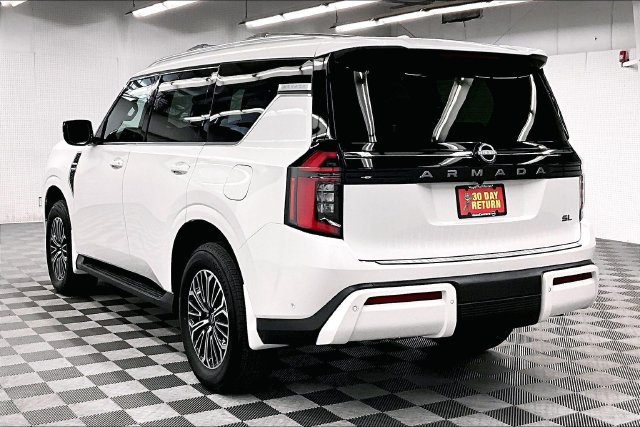 New 2026 Nissan Armada SL w/ Captain's Chari Seat Package AWD/4WD image 4