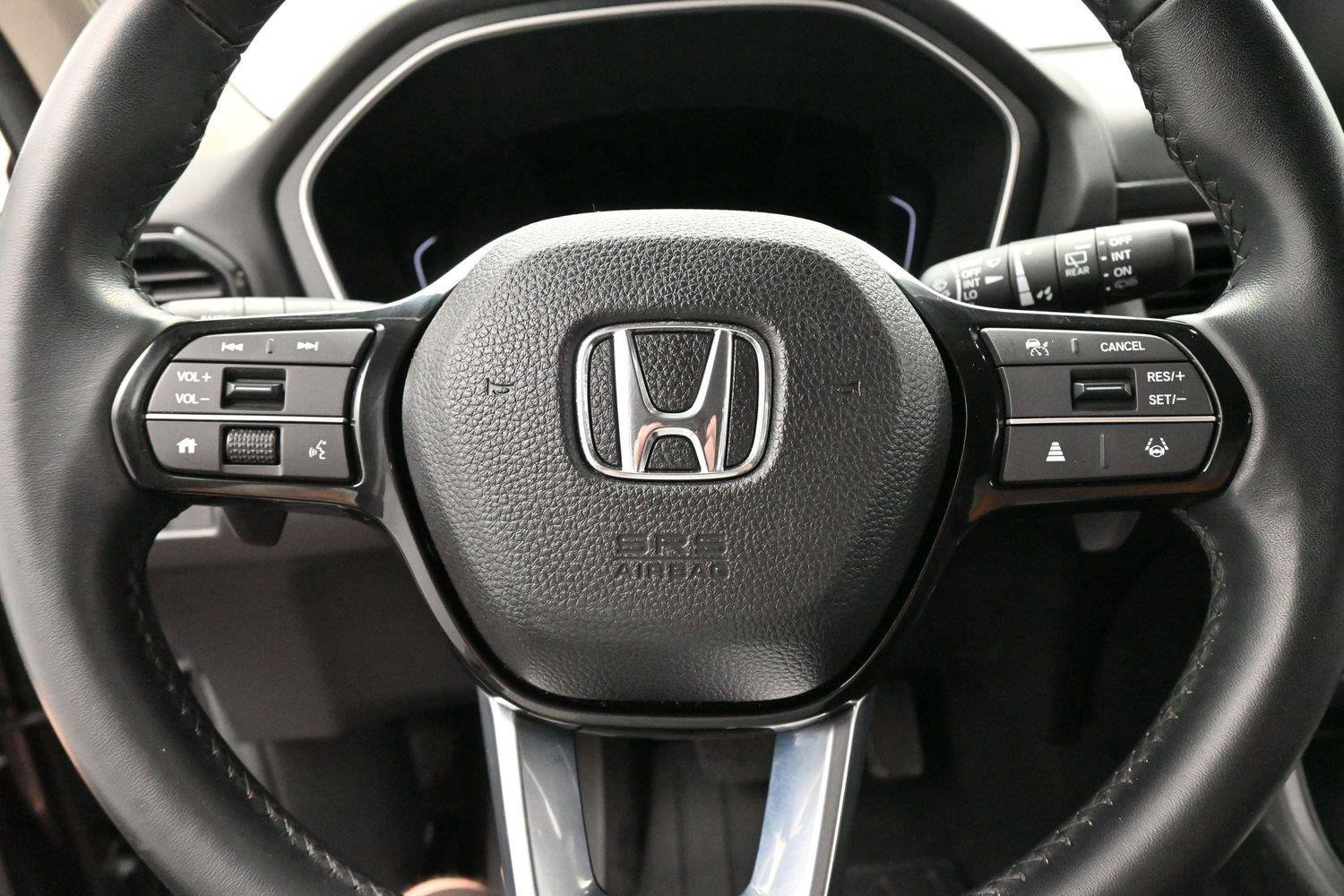 Used 2024 Honda Pilot Touring image 18