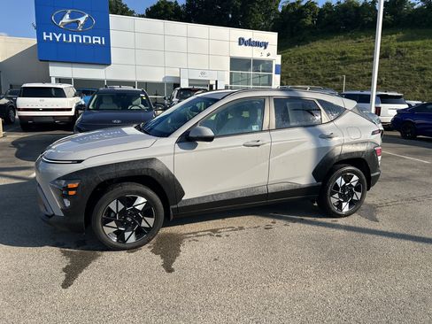 Used 2024 Hyundai Kona SEL w/ Convenience Package AWD/4WD image 7