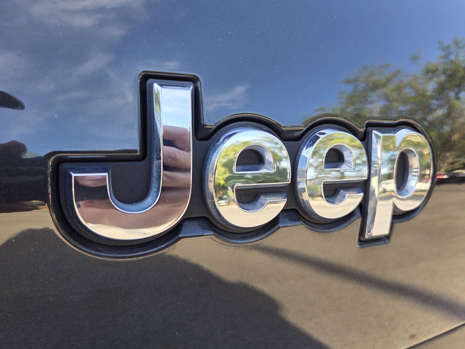Used 2023 Jeep Grand Cherokee L Limited RWD image 18