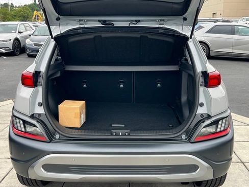 Certified 2022 Hyundai Kona Limited AWD/4WD image 10