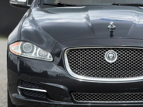 Used 2012 Jaguar XJ L RWD image 11