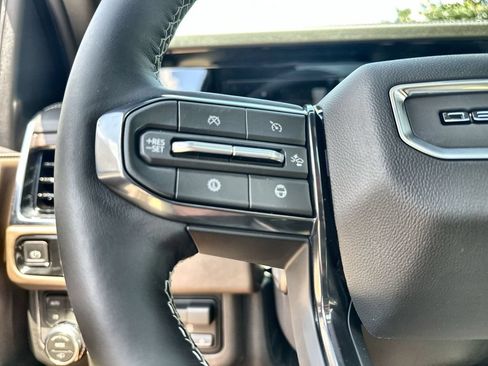 New 2026 GMC Yukon Denali Ultimate AWD/4WD image 31