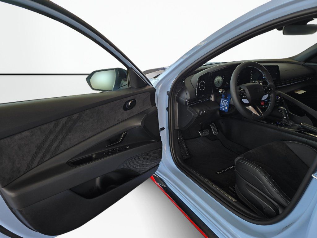 New 2026 Hyundai Elantra N FWD image 34