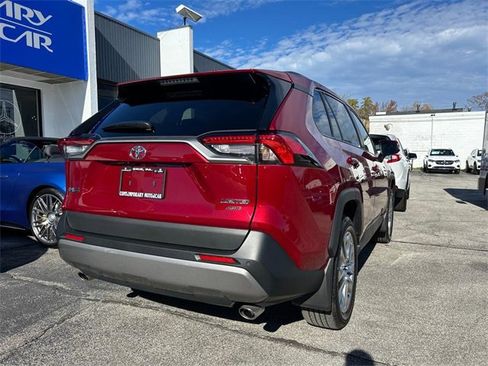Used 2025 Toyota RAV4 Limited image 2