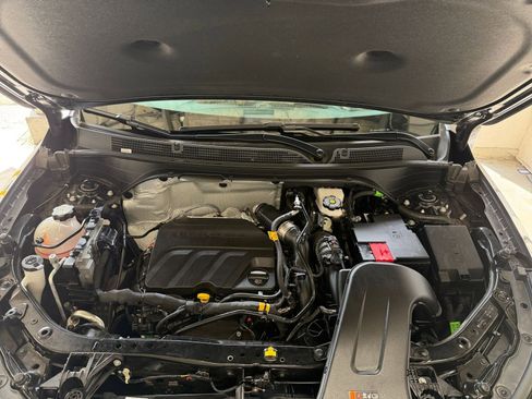 Used 2025 Buick Envista Preferred image 30