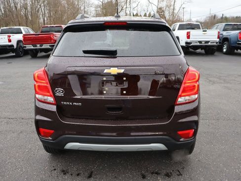 Used 2022 Chevrolet Trax LT w/ LT Convenience Package image 31