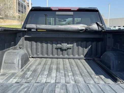 Used 2022 Chevrolet Silverado 1500 LTZ image 30