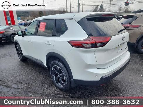 Certified 2024 Nissan Rogue SV image 6