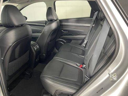 Used 2022 Hyundai Tucson Limited w/ Winter Package AWD/4WD image 19