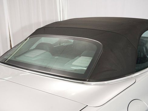 Used 2011 Mercedes-Benz E 350 Cabriolet image 18