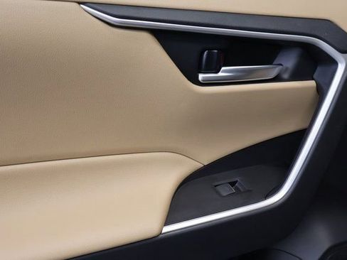 New 2025 Toyota RAV4 XLE Premium image 28