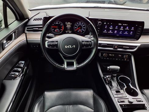 Used 2022 Kia K5 EX w/ EX Premium Package image 13