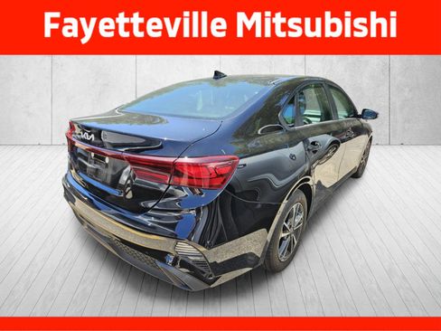 Used 2024 Kia Forte LXS w/ LXS Technology Package FWD image 10