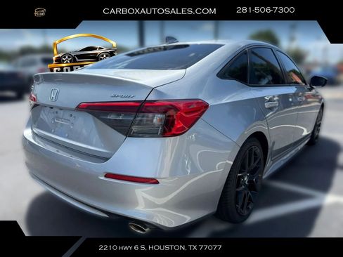 Used 2023 Honda Civic Sport image 5