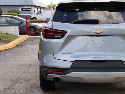 Used 2023 Chevrolet Blazer LT w/ Driver Confidence Package image 11