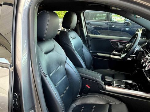 Certified 2023 Mercedes-Benz GLA 250 image 8