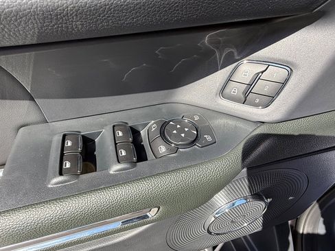 Used 2024 Ford Expedition Timberline image 12