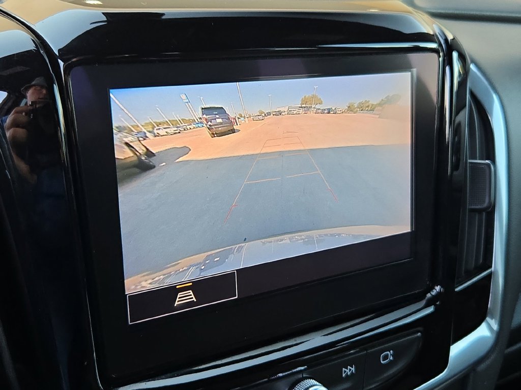 Used 2023 Chevrolet Traverse LT AWD/4WD image 33