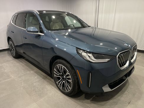 New 2026 BMW X3 xDrive30 w/ Convenience Package image 3