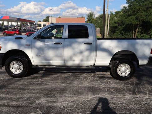 Used 2022 RAM 2500 Tradesman AWD/4WD image 2
