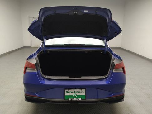 Used 2023 Hyundai Elantra Limited w/ Winter Weather Package FWD image 29