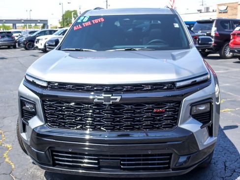 Used 2026 Chevrolet Traverse RS AWD/4WD image 4