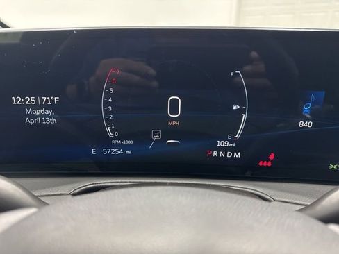 Used 2024 Cadillac XT4 Premium Luxury FWD image 13