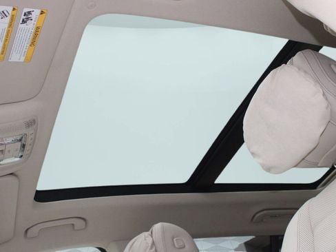 New 2026 Mercedes-Benz GLS 450 4MATIC image 16