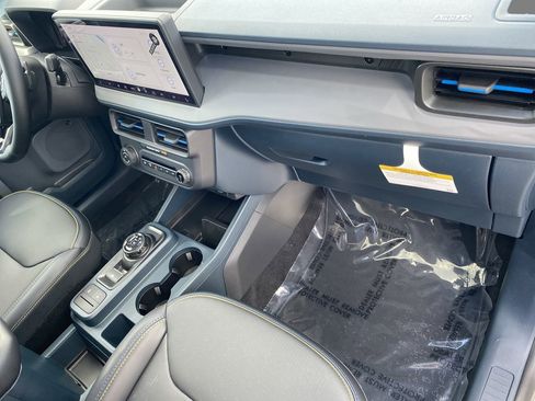 New 2026 Ford Maverick Lobo AWD/4WD image 12