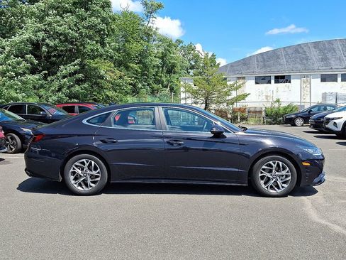 Used 2023 Hyundai Sonata SEL w/ Cargo Package FWD image 8