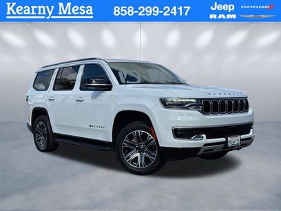 Certified 2024 Jeep Wagoneer Series II w/ Flexible Seating Group