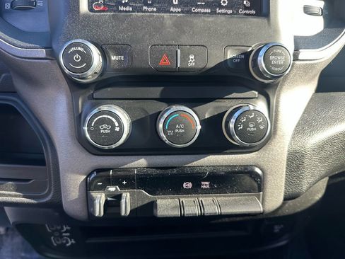 Used 2021 RAM 3500 Tradesman image 40