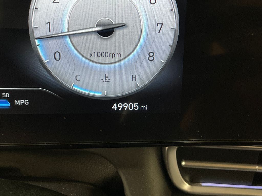 Certified 2025 Hyundai Elantra SEL FWD image 22