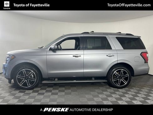 Used 2021 Ford Expedition Limited AWD/4WD image 16