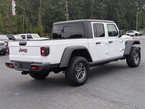 New 2025 Jeep Gladiator Mojave w/ Convenience Group image 4