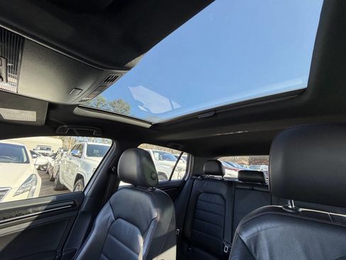 Used 2016 Volkswagen GTI Autobahn w/ Lighting Package (SEL) image 23