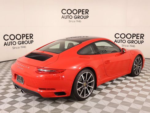 Used 2019 Porsche 911 Carrera RWD image 21