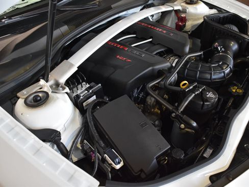 Used 2015 Chevrolet Camaro Z/28 RWD image 22