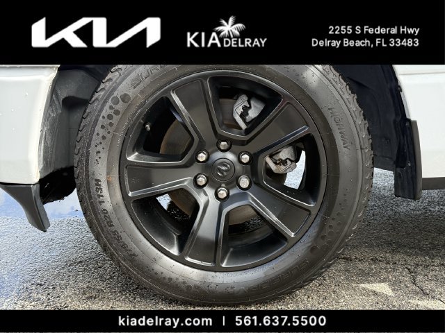 Used 2024 RAM 1500 Big Horn RWD image 35