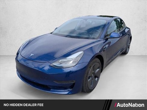 Used 2023 Tesla Model 3 Standard Range RWD image 1