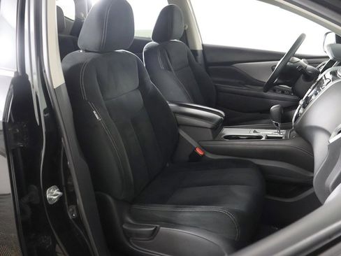 Used 2019 Nissan Murano S image 26