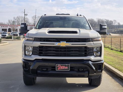 New 2026 Chevrolet Silverado 2500 Custom w/ Custom Value Package image 2