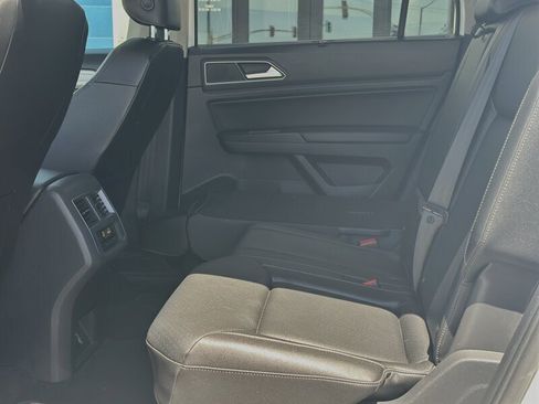 Used 2019 Volkswagen Atlas SE image 4