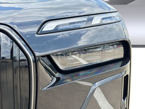 New 2026 BMW 740i w/ Premium Package RWD image 11