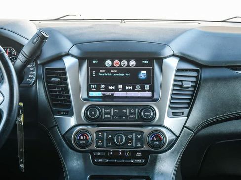 Used 2018 Chevrolet Tahoe LS RWD image 13