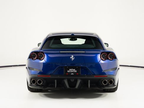Used 2019 Ferrari GTC4Lusso T RWD image 4