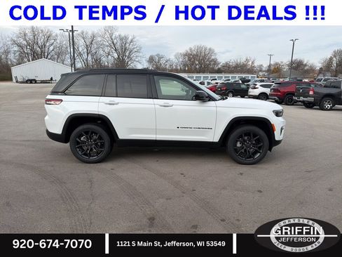 New 2025 Jeep Grand Cherokee Limited w/ Trailer Tow Package image 6