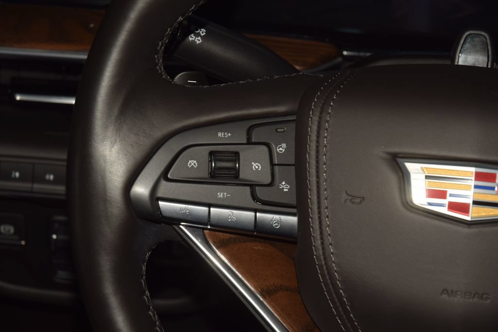 Used 2024 Cadillac Escalade Sport Platinum w/ Heavy-Duty Trailer Package AWD/4WD image 41